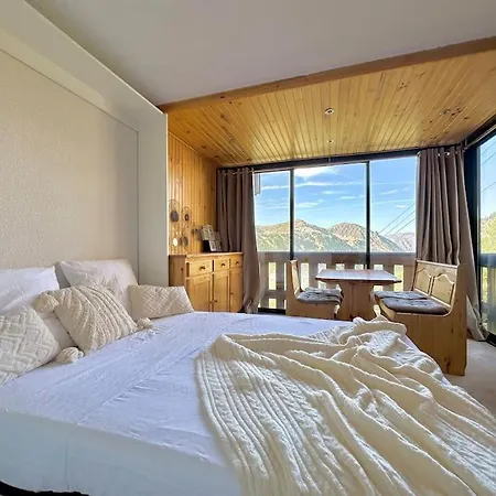 4 Seasons For 8 Persons With Sauna And Local Ski Apartment Isola